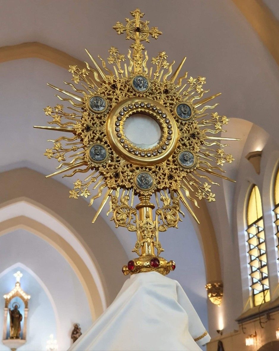 Santa Lucía - Tu Eres Santo Tres Veces Santo